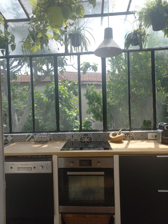 Le Nid Villa Авиньон Екстериор снимка