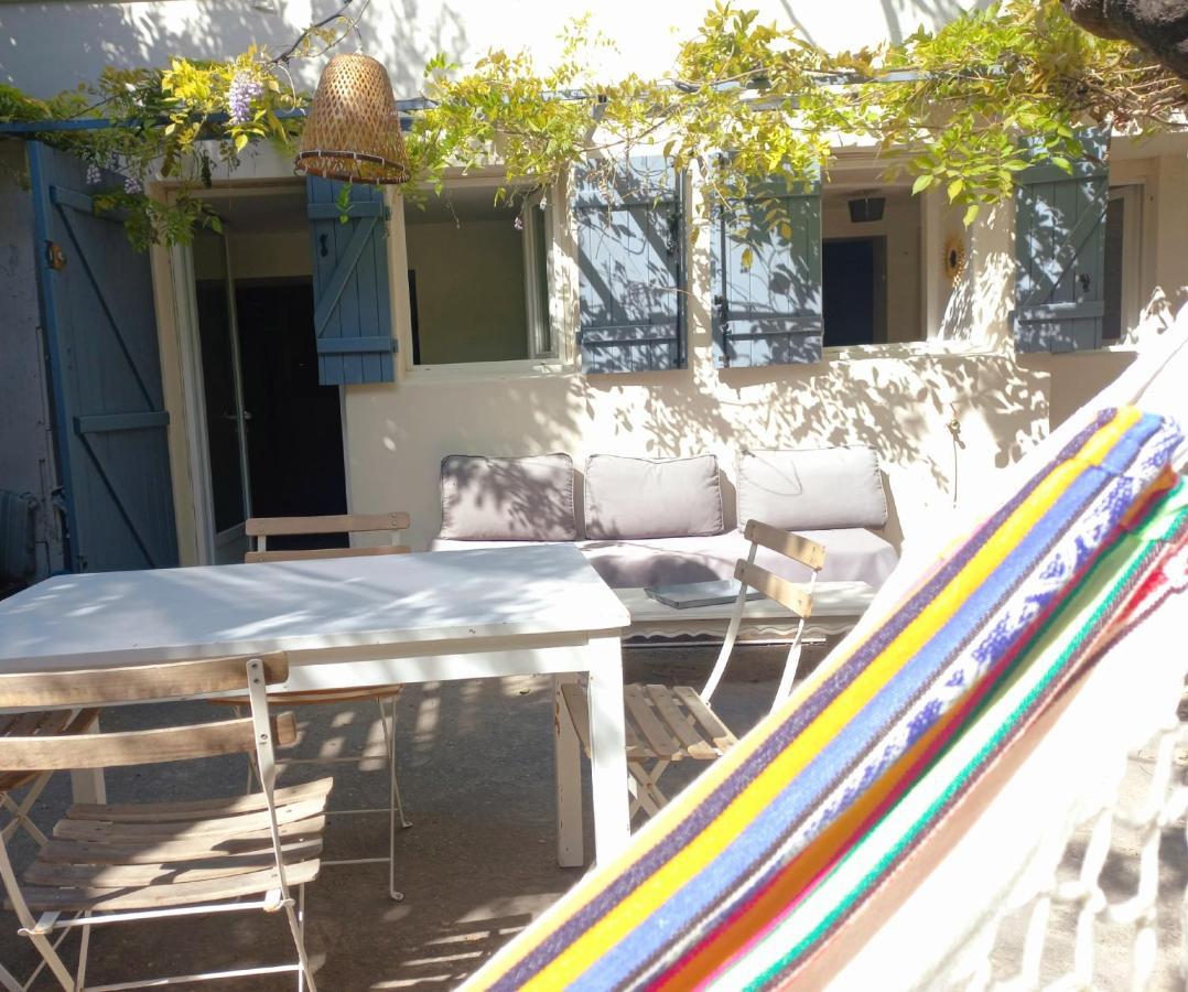 Le Nid Villa Авиньон Екстериор снимка