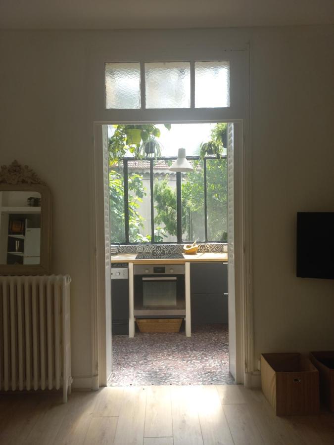 Le Nid Villa Авиньон Екстериор снимка